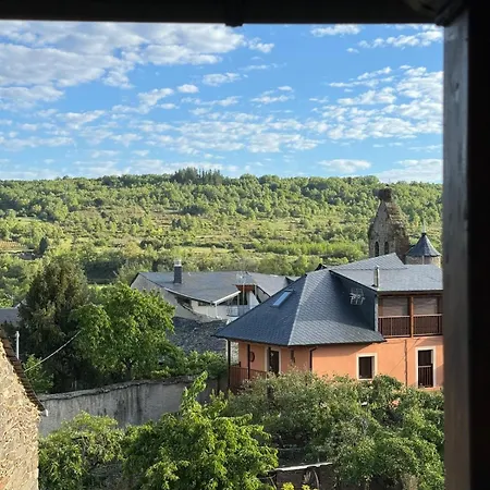 Casa Boutique-rural En El Bierzo شاليه Torre del Bierzo