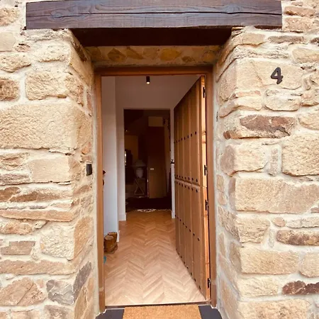 Casa Boutique-rural En El Bierzo شاليه *
